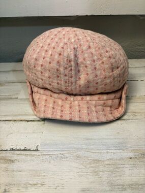 Children's Soft Pink Dotted Peaked Cap